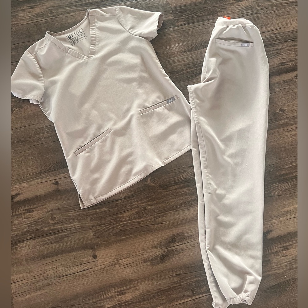 Figs set- top and bottoms both size XS.